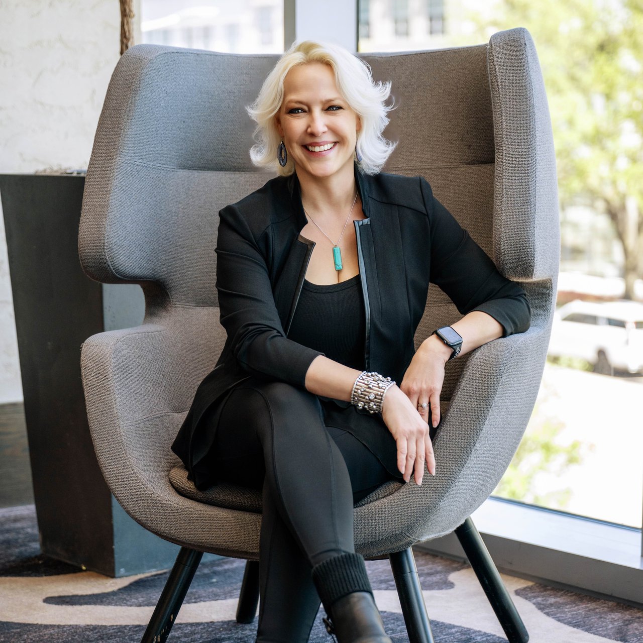 Ashlyn Moore Dallas, TX Real Estate Agent Headshot