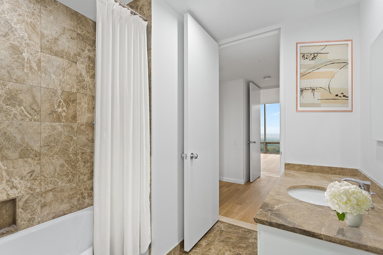 641 5th Avenue #42C