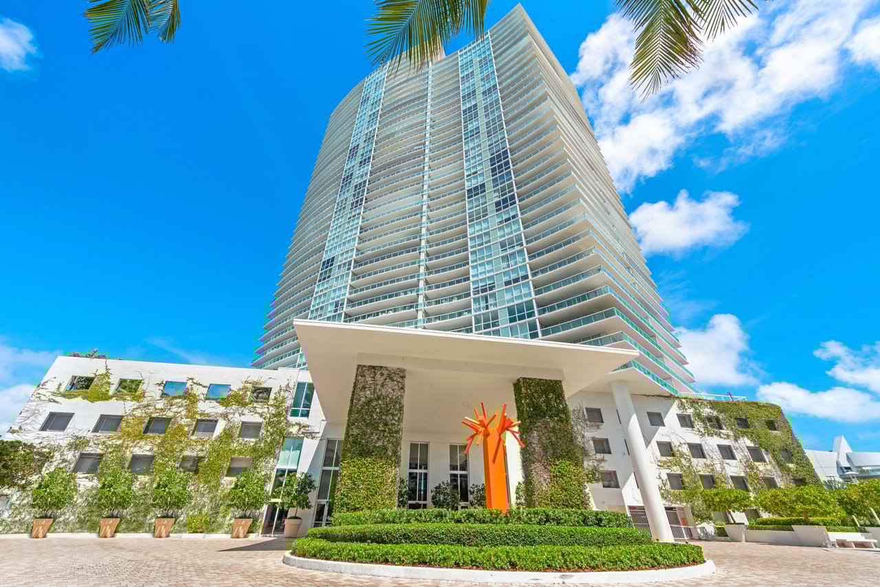 Icon South Beach Unit 906 | South Of Fifth