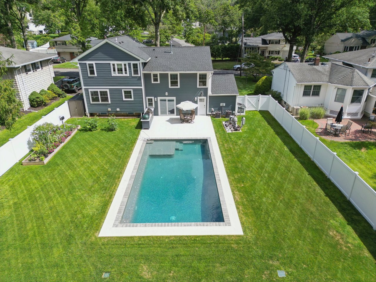 25 Ascot Way, Summit, NJ 07901