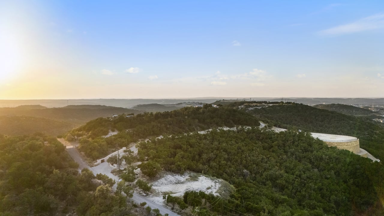 Mt. Lakeway Legacy A Rare 10.1 Acre Homesite With Incredible Views