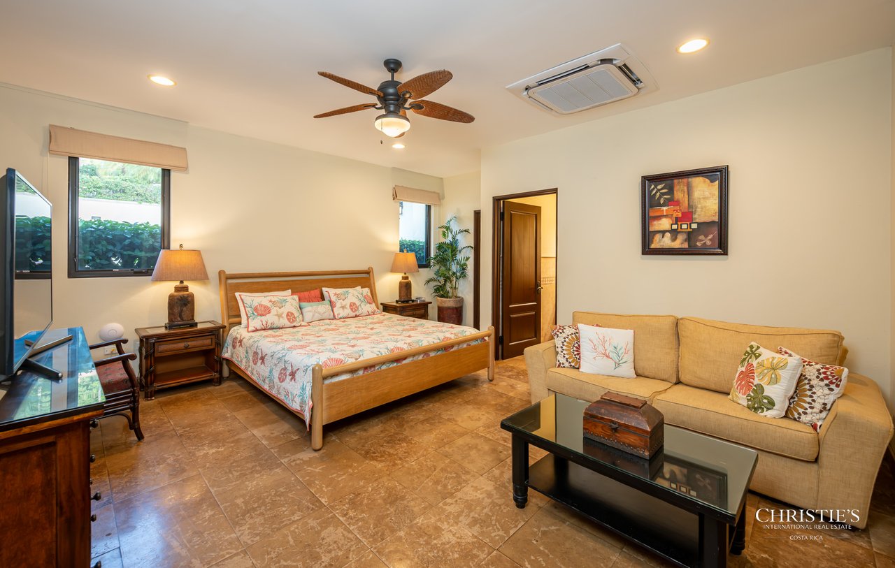 Casa Playa Bonita | Beachfront Luxury Estate in Playa Flamingo