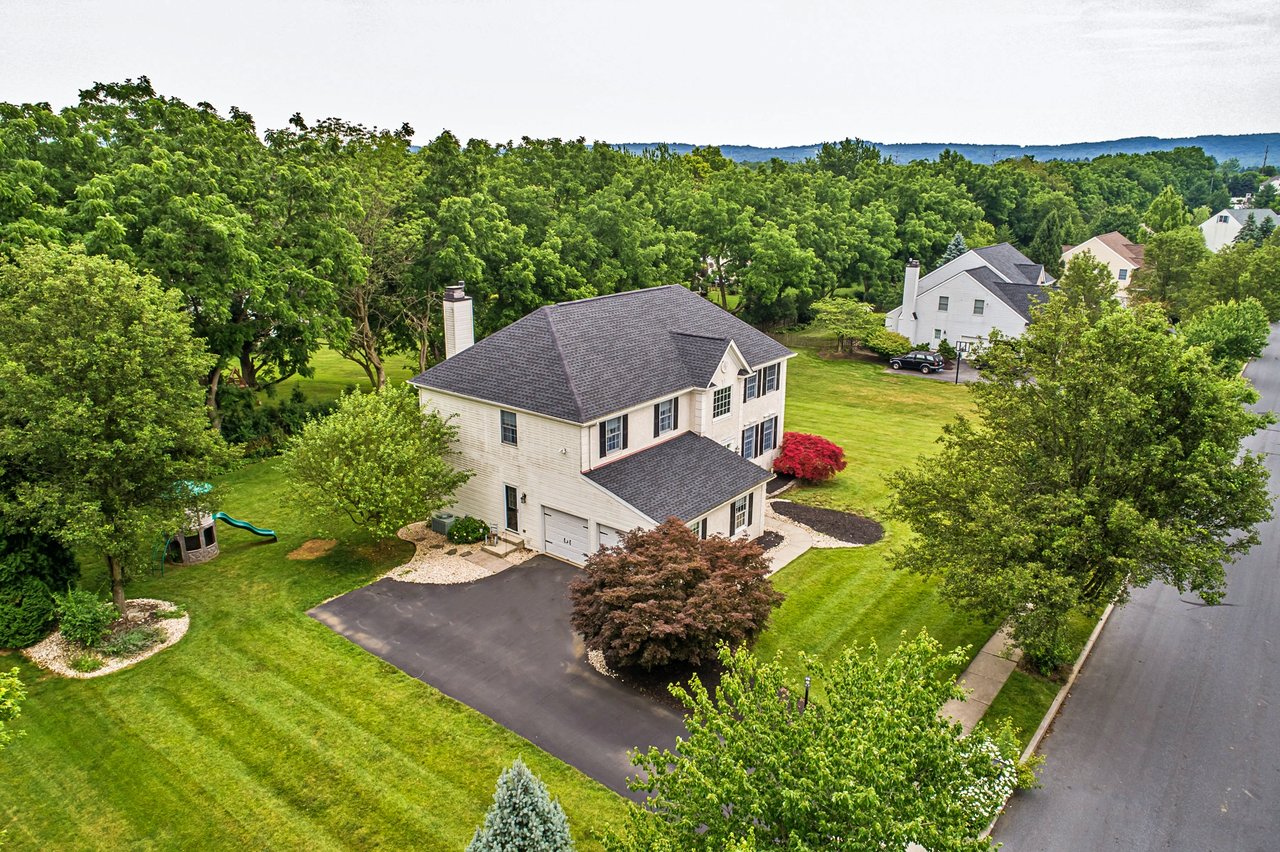 2321 Cross Creek Road