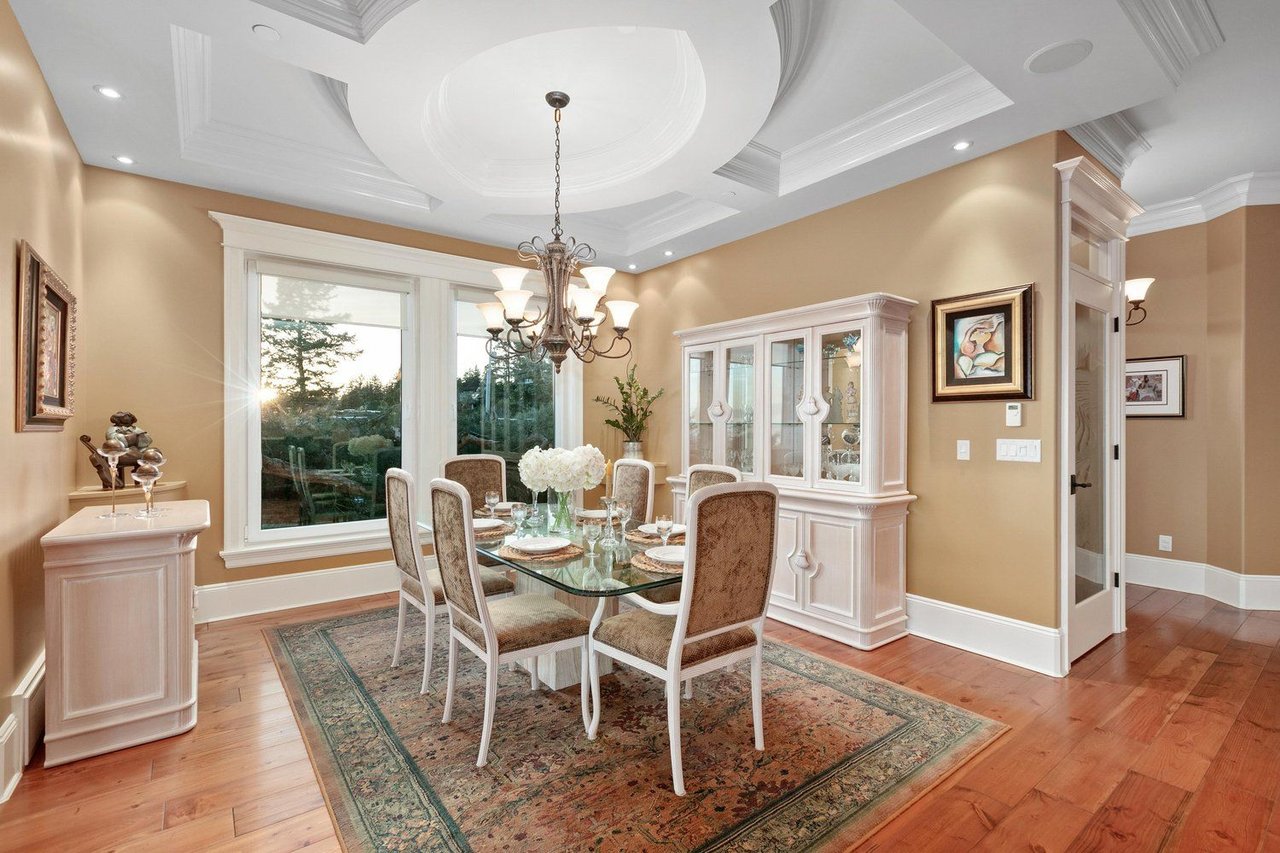 14480 Magdalen Crescent