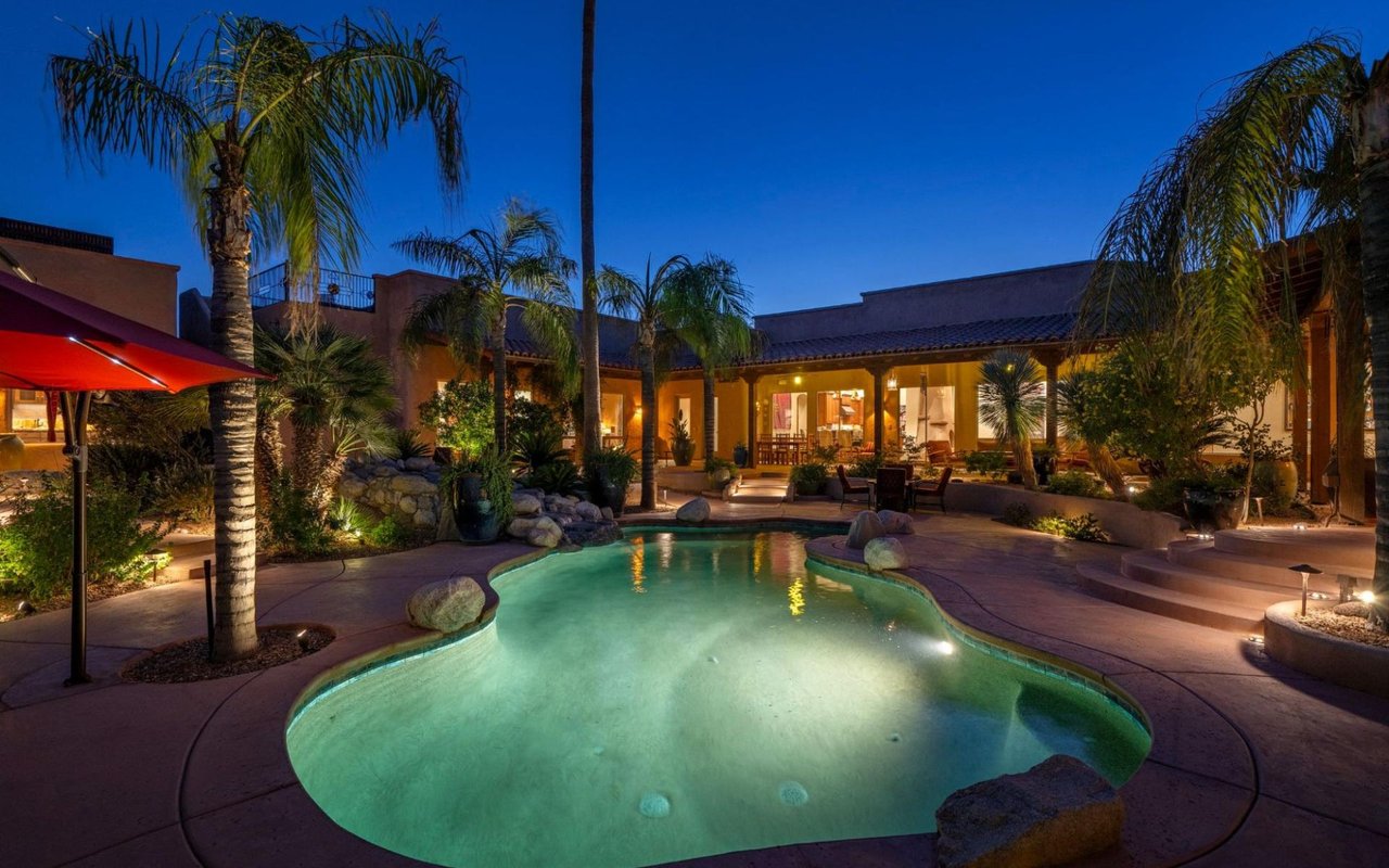The Luxury of Space: Oro Valley’s Expansive Homes and Large Lots