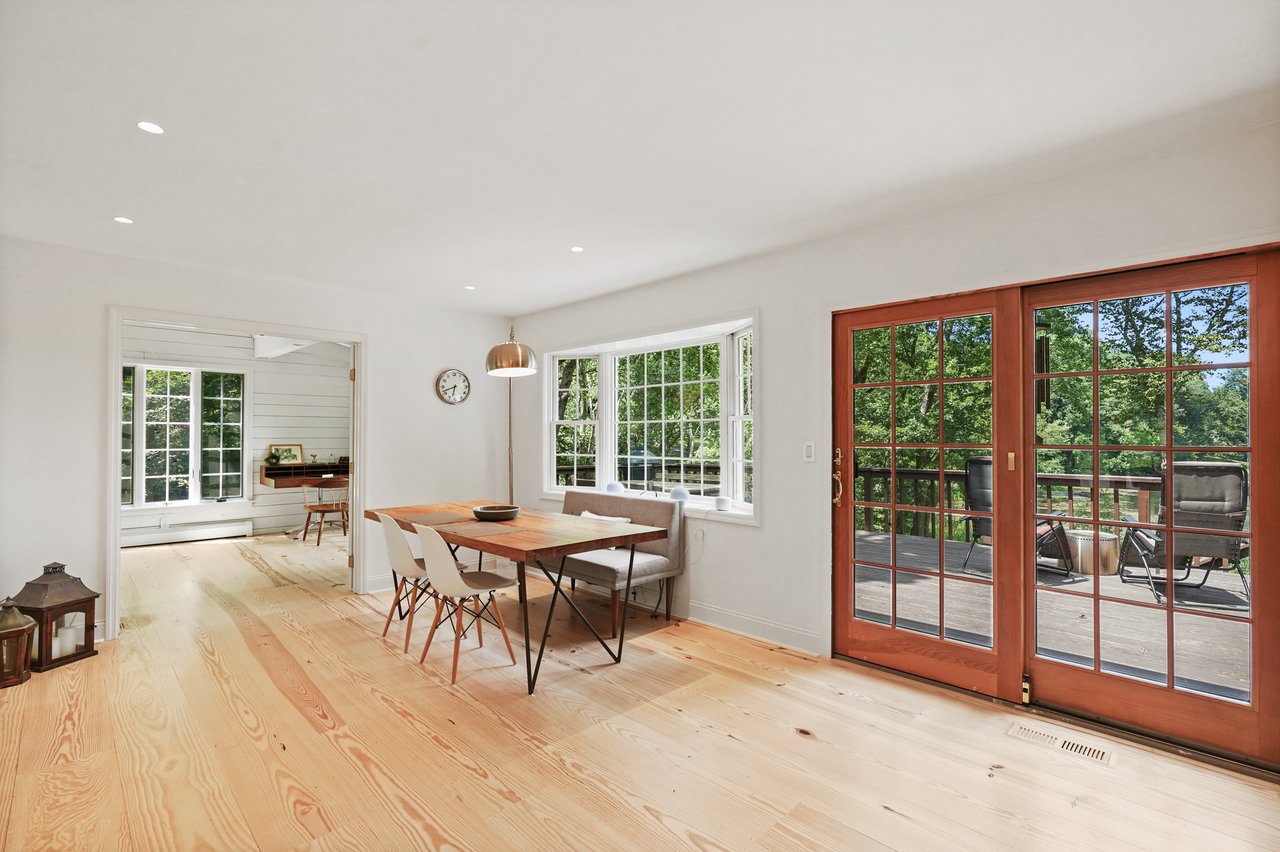 3 Truesdale Lake Drive