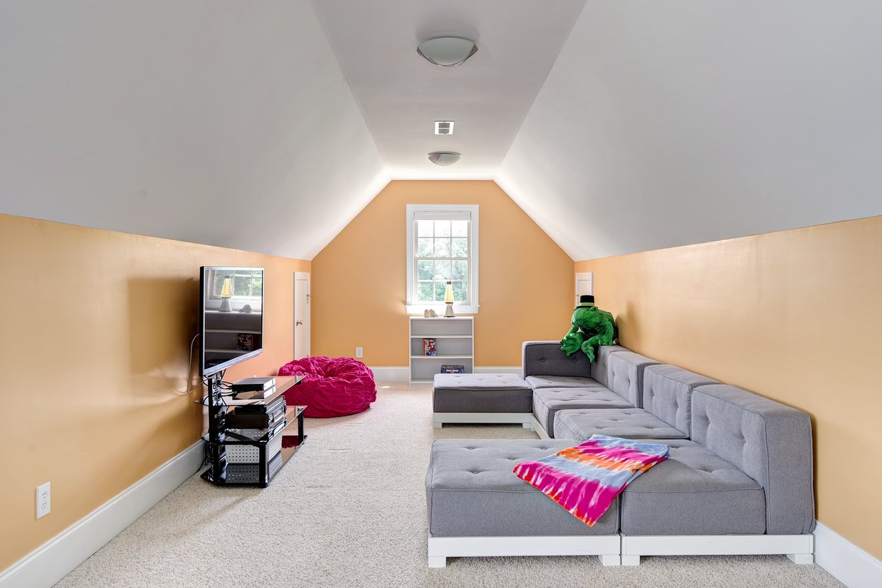 7599 Haw Meadows Drive