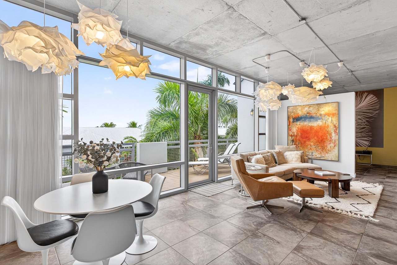 365 SE 6th Avenue 404