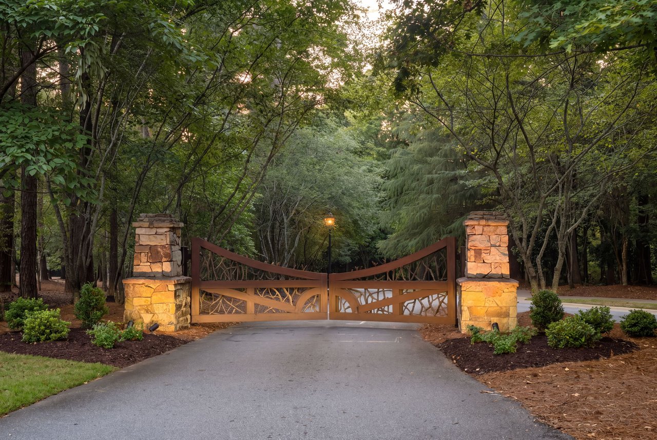 Entrance to River Club Suwanee Top realtor Sandra Daniels