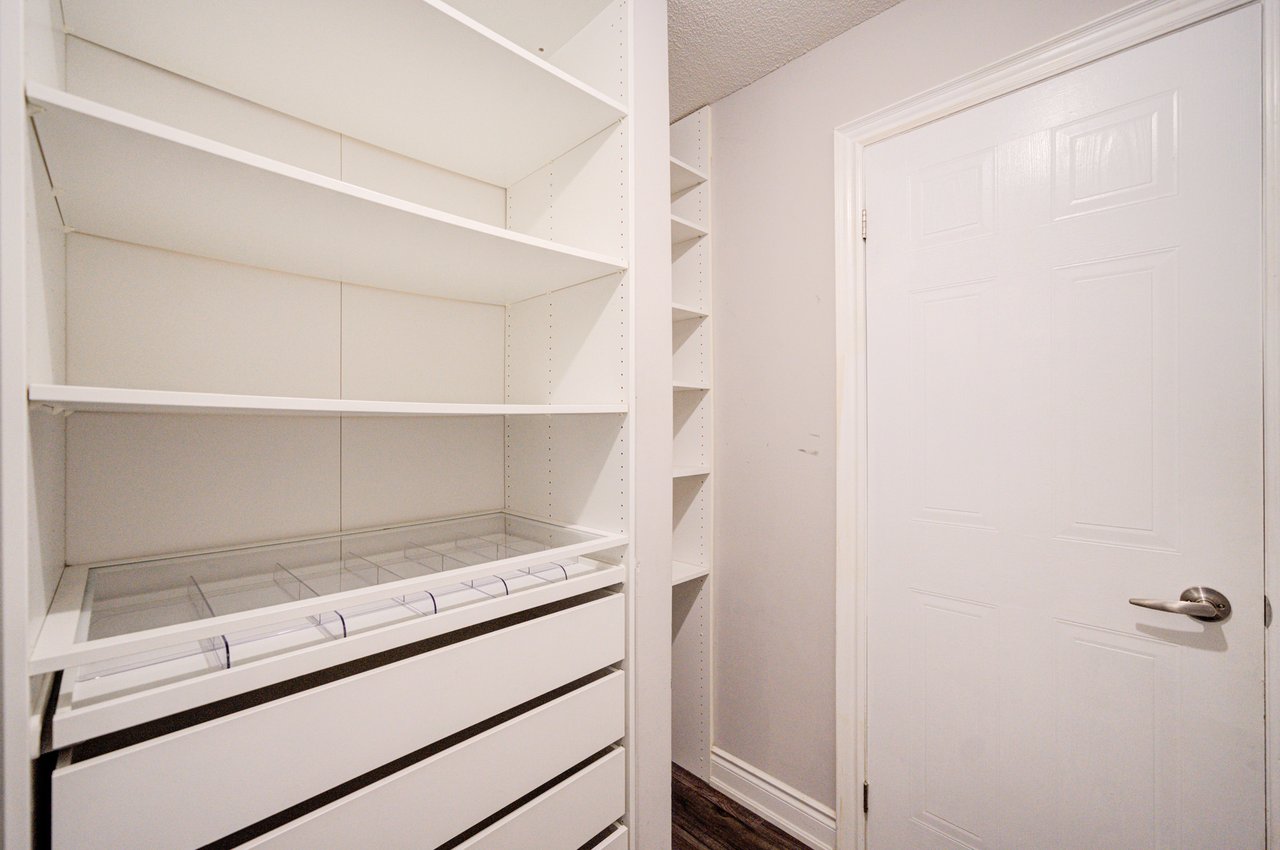 #521 - 1514 Pilgrims Way Unit: 521