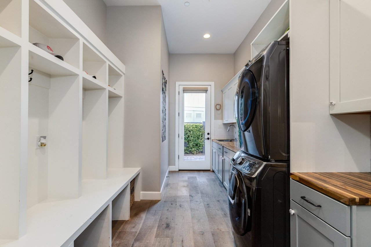 6647 E Calle Redondo