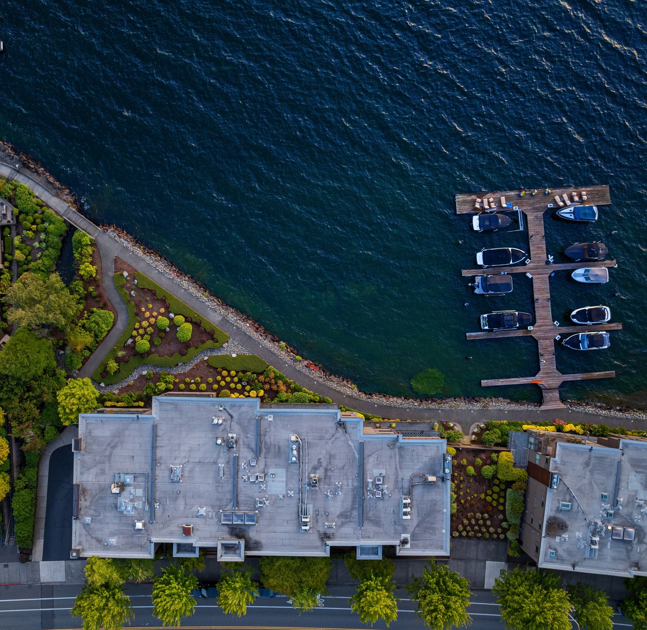 827 Lake Street S Unit: 208