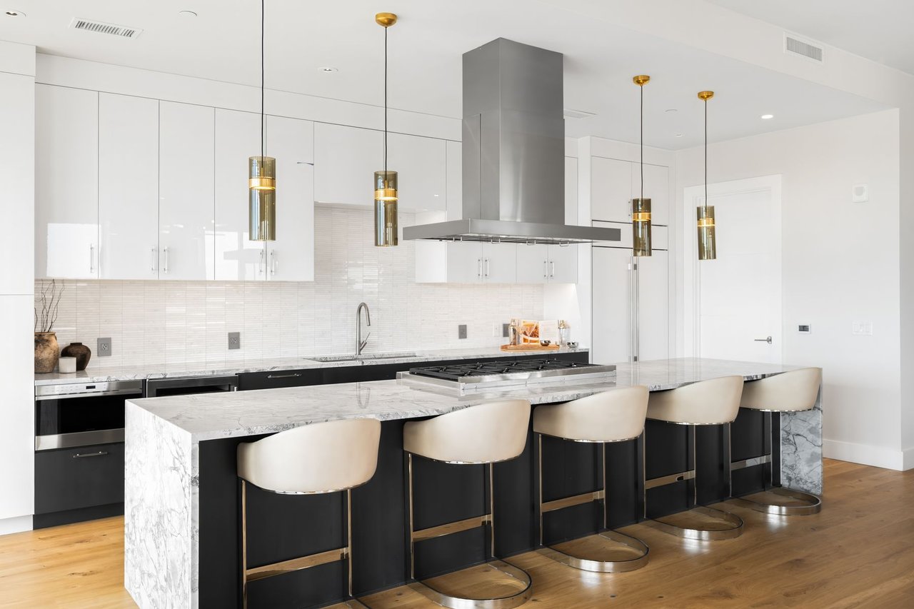 155 Steele Street #1212