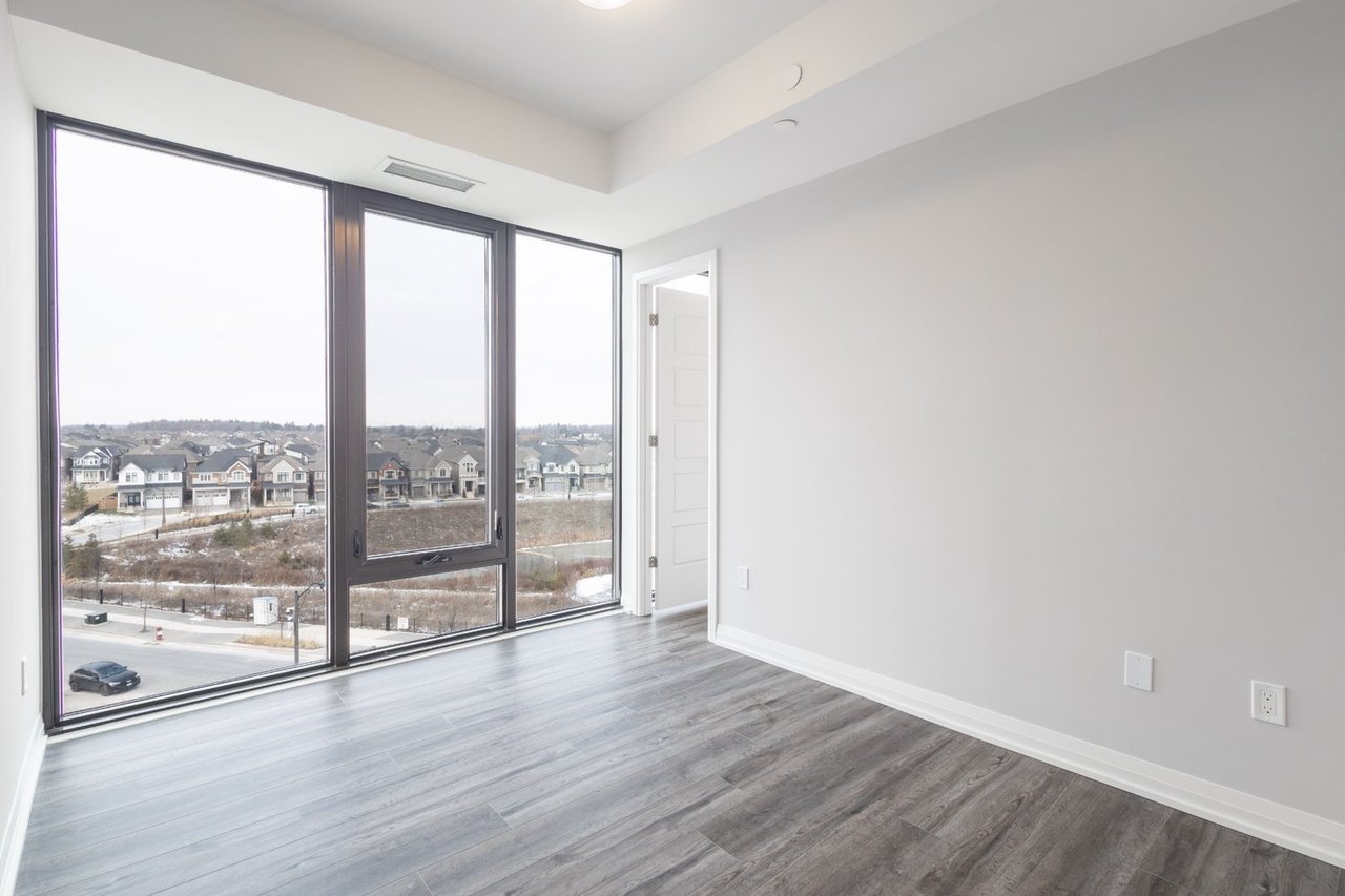 1415 Dundas St E, #504