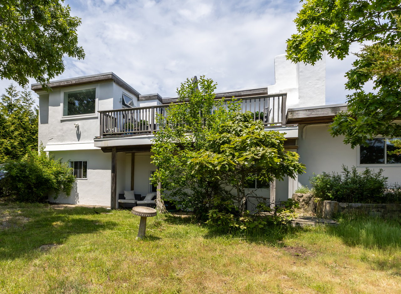 231 Old Montauk Highway