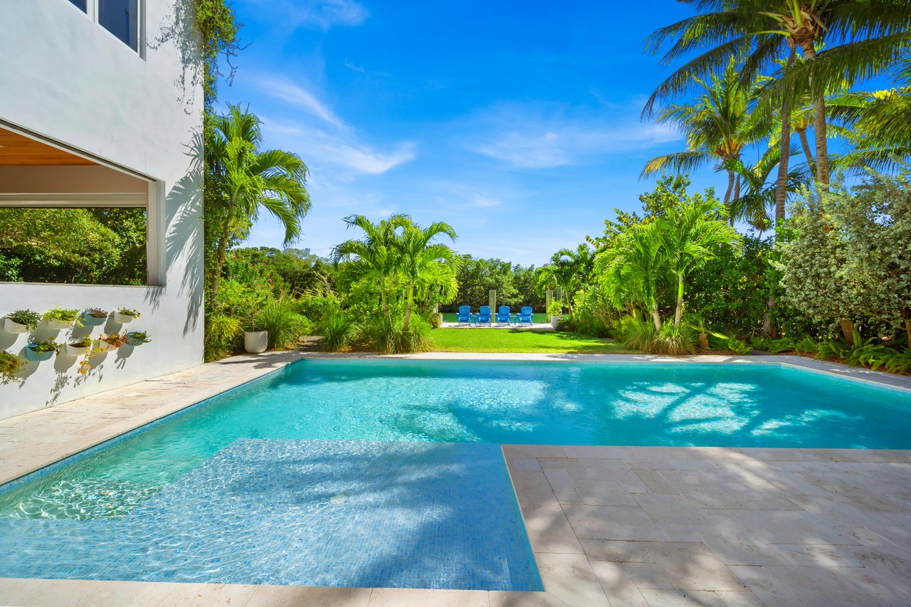 180 Cape Florida Drive