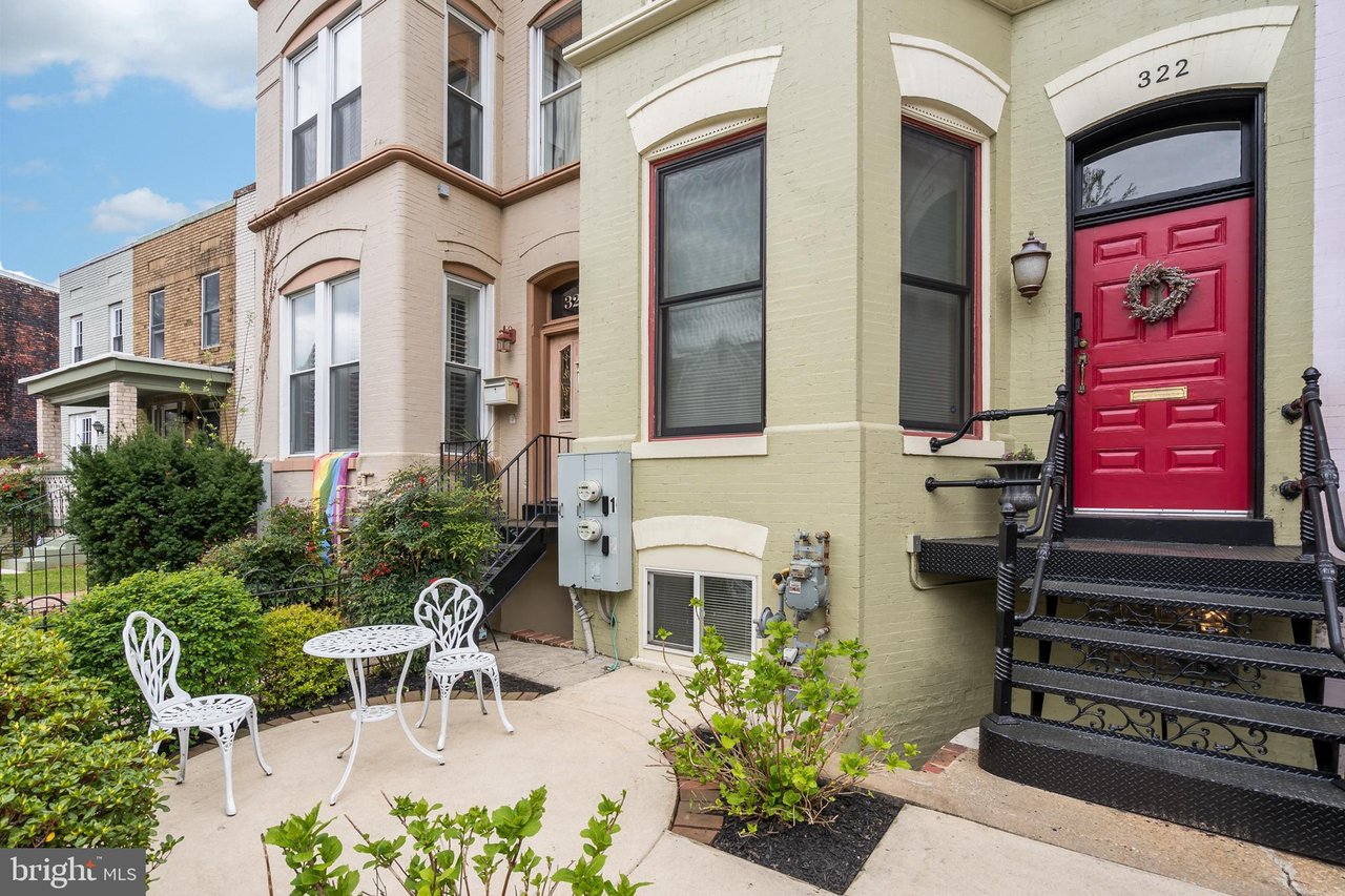 322 T St NW #2