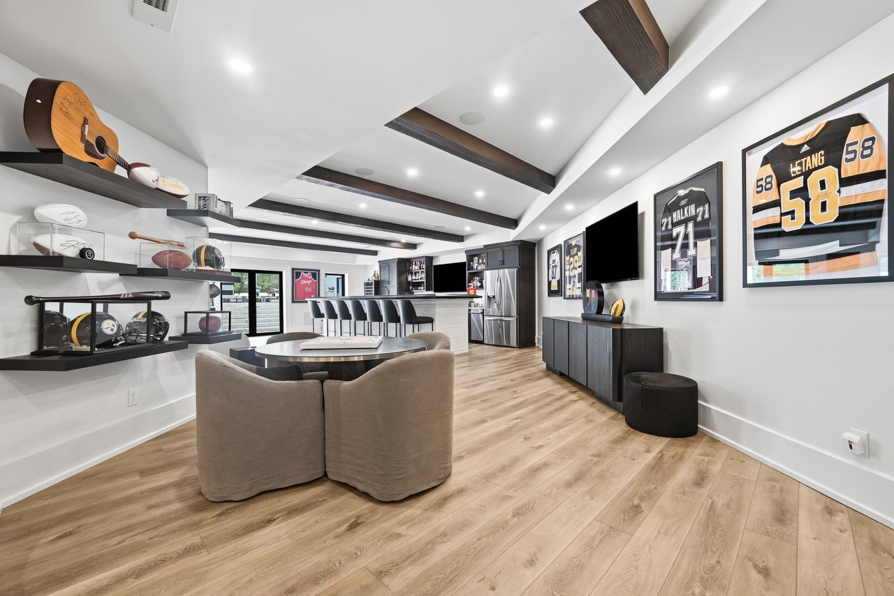 EXCLUSIVE - 234 Reibold Road