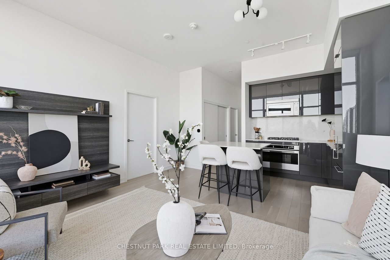 PRESTIGEOUS PENTHOUSE AT 20 LOMBARD