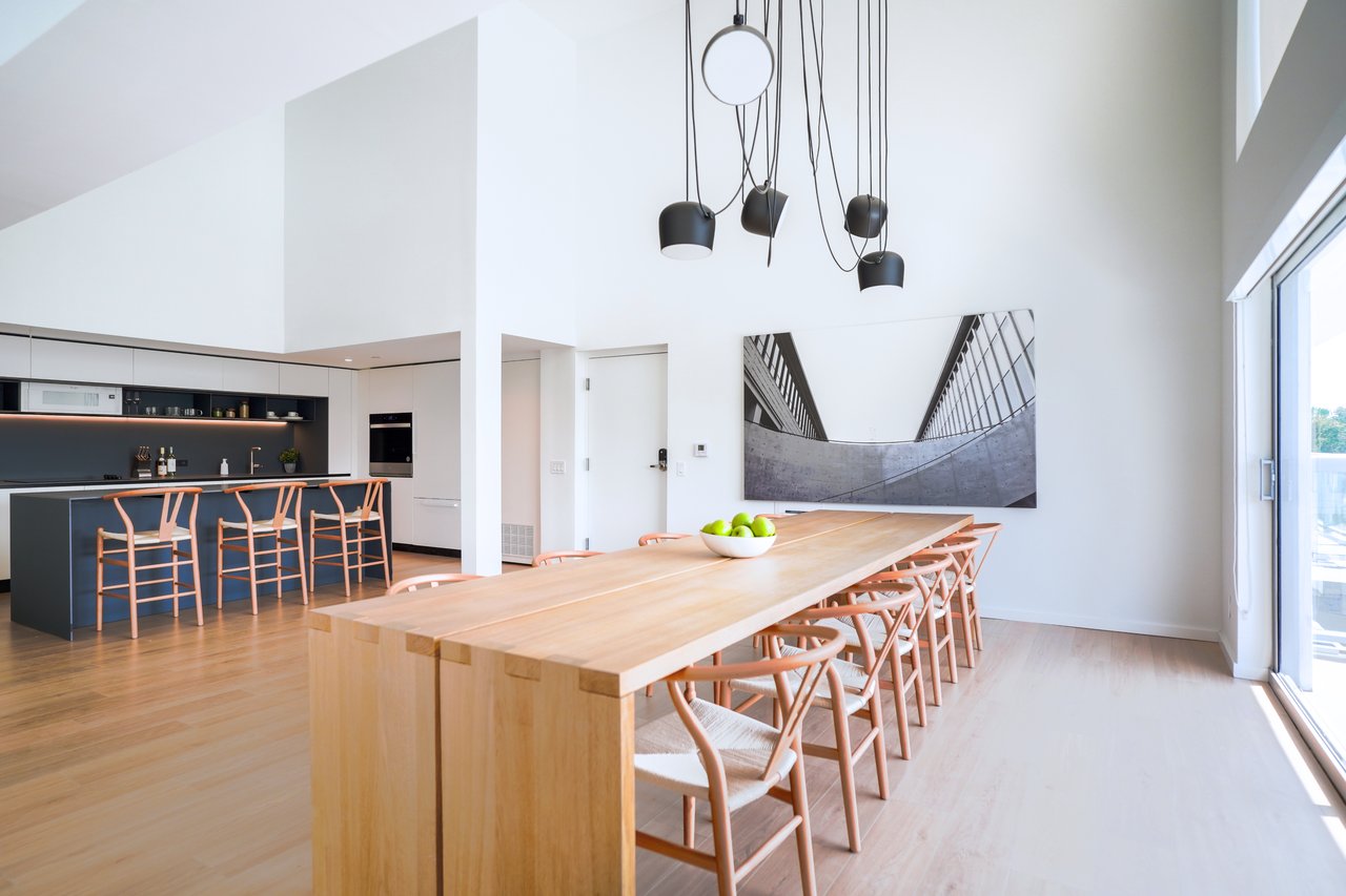 Beach Haus Bal Harbour Residences