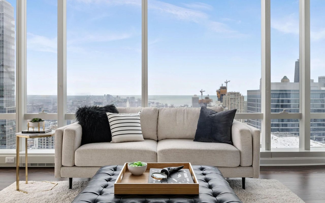6 Savvy Tips for Selling Your Luxury Home