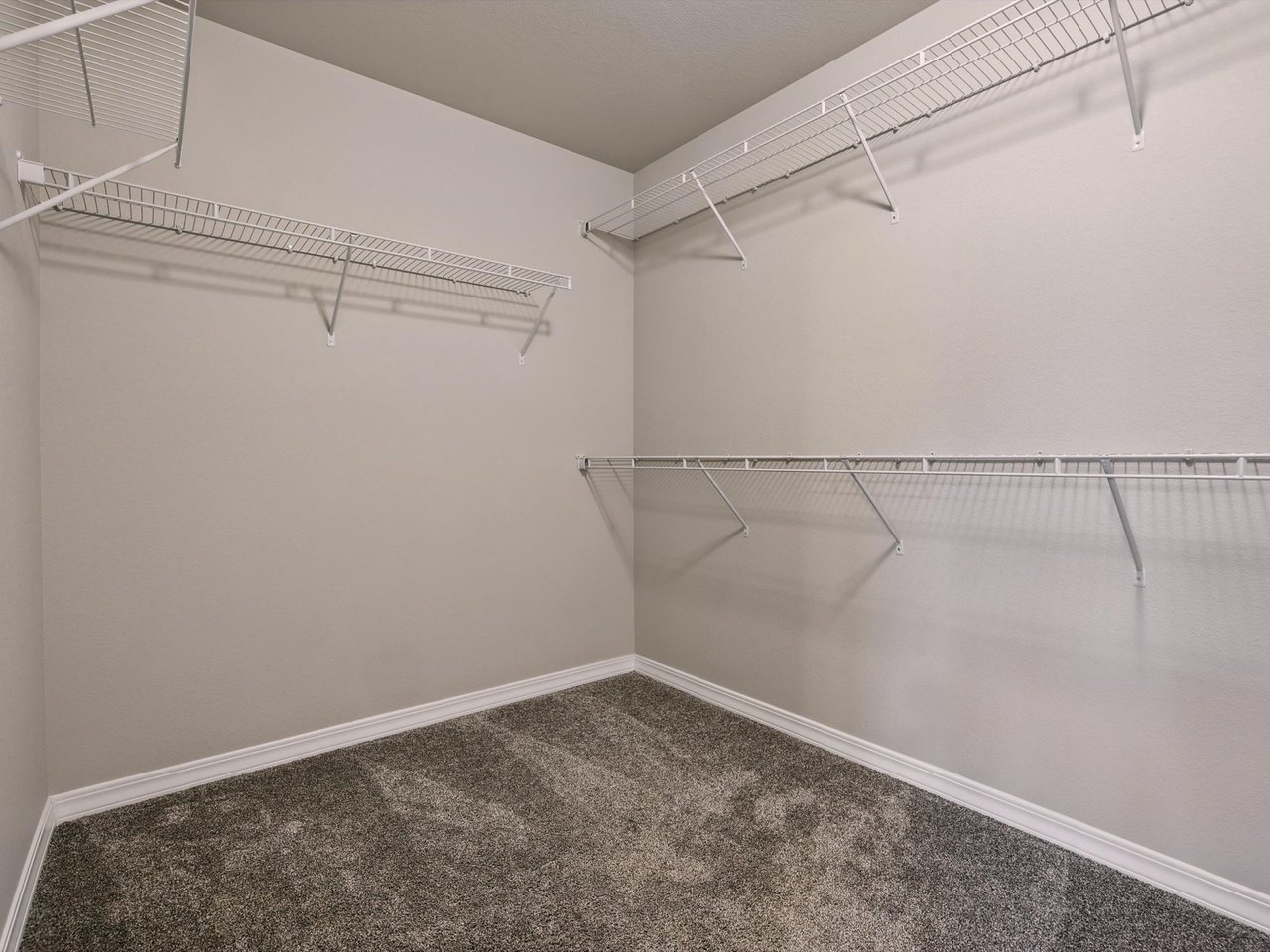 4318 Kaolin Court