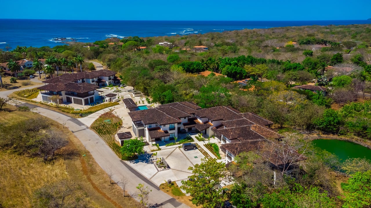 Lago de Palma 58 | Walk-to-Beach Luxury Home in Exclusive Hacienda Pinilla Community