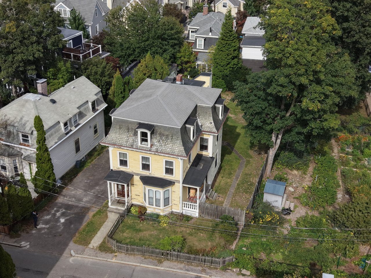6 Oakdale Street