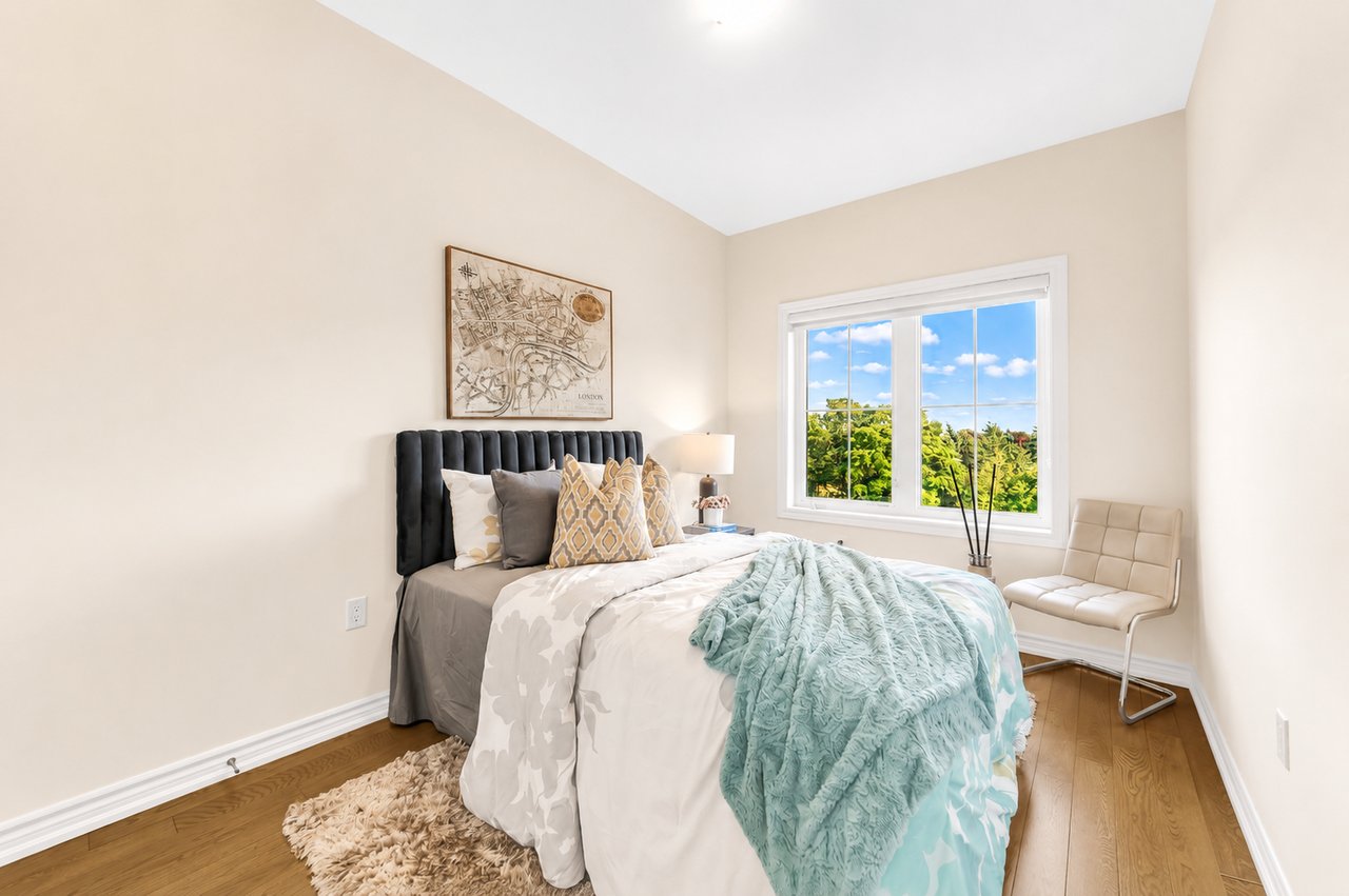 7 Delft Dr