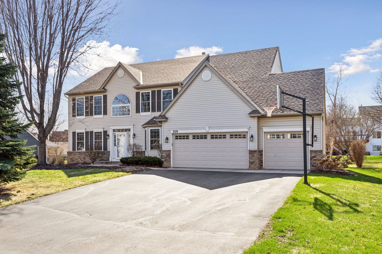 Buying a Home in Woodbury MN and the Twin Cities East Metro