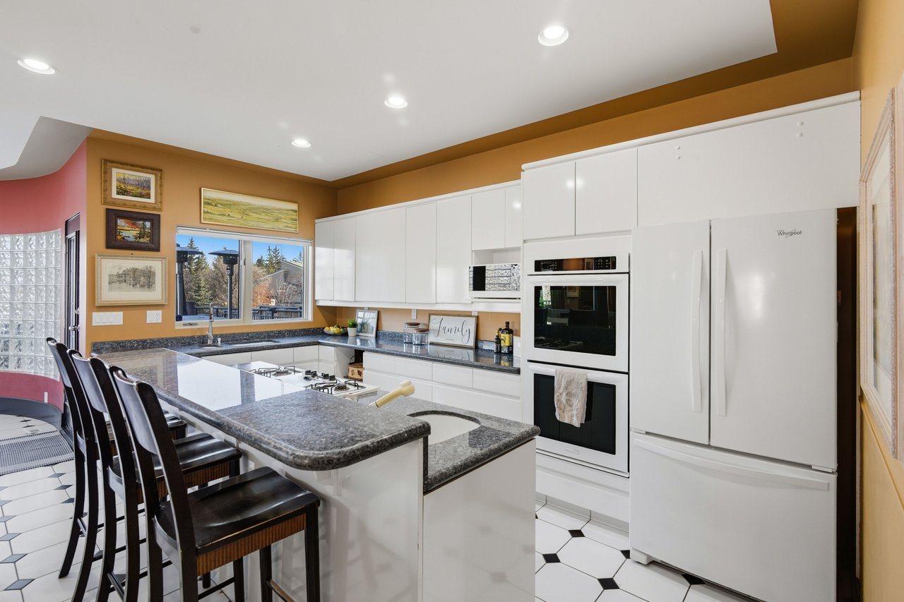 64 Patterson Mews SW