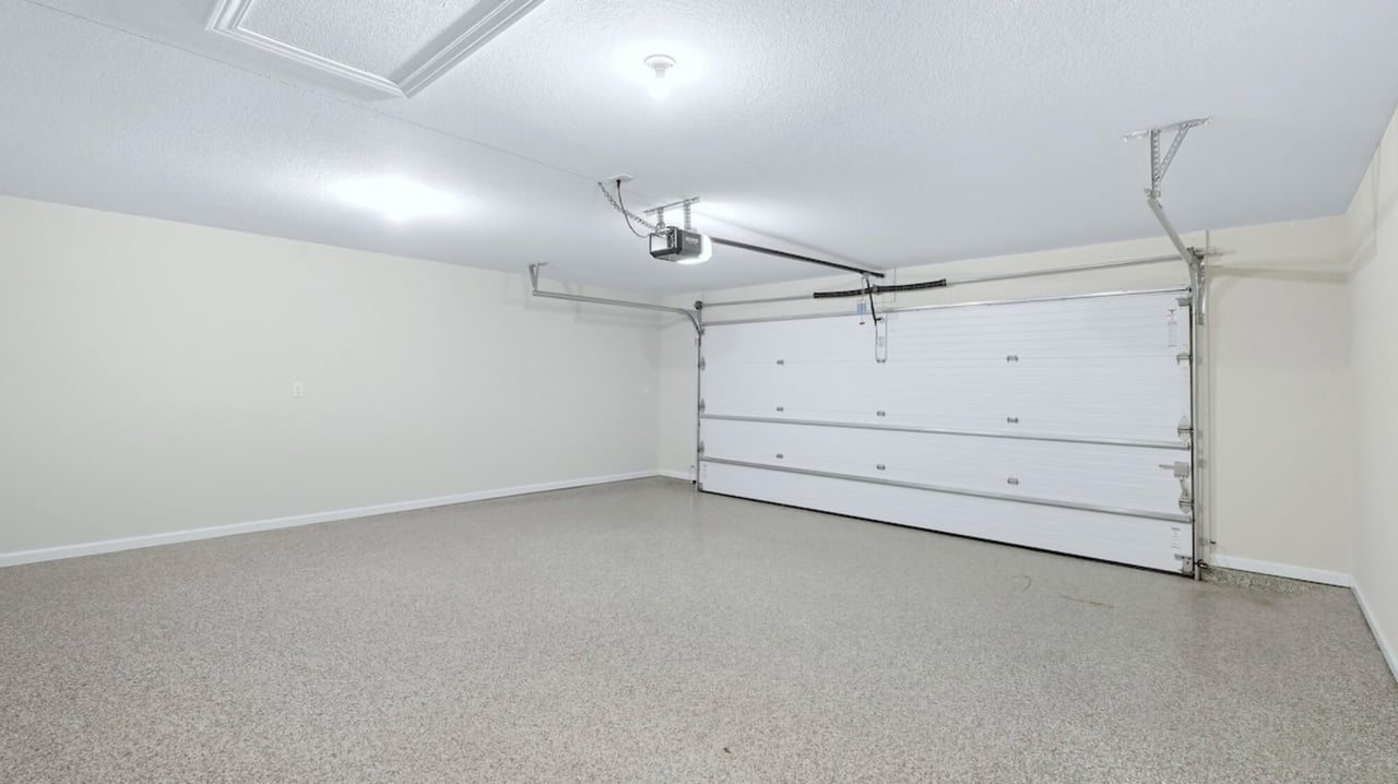 1333 Zenos Blvd