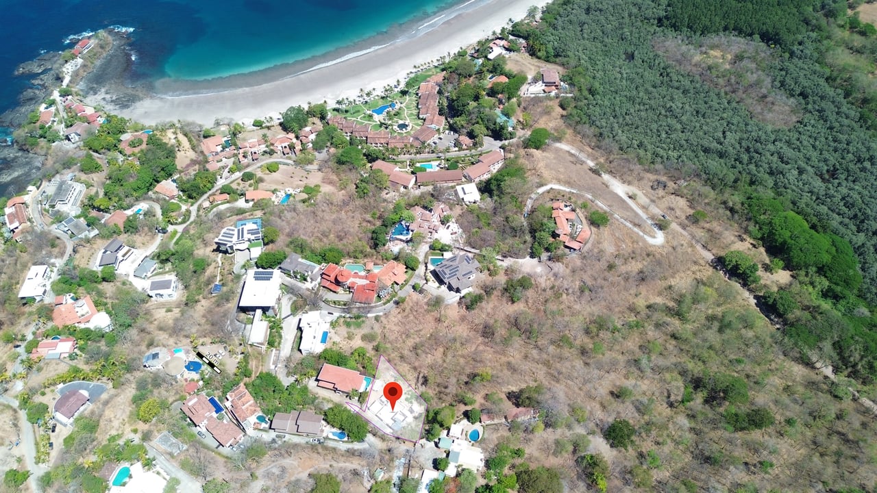 Villa Escondida - 6 Master Suite Ocean-View Home - Playa Flamingo