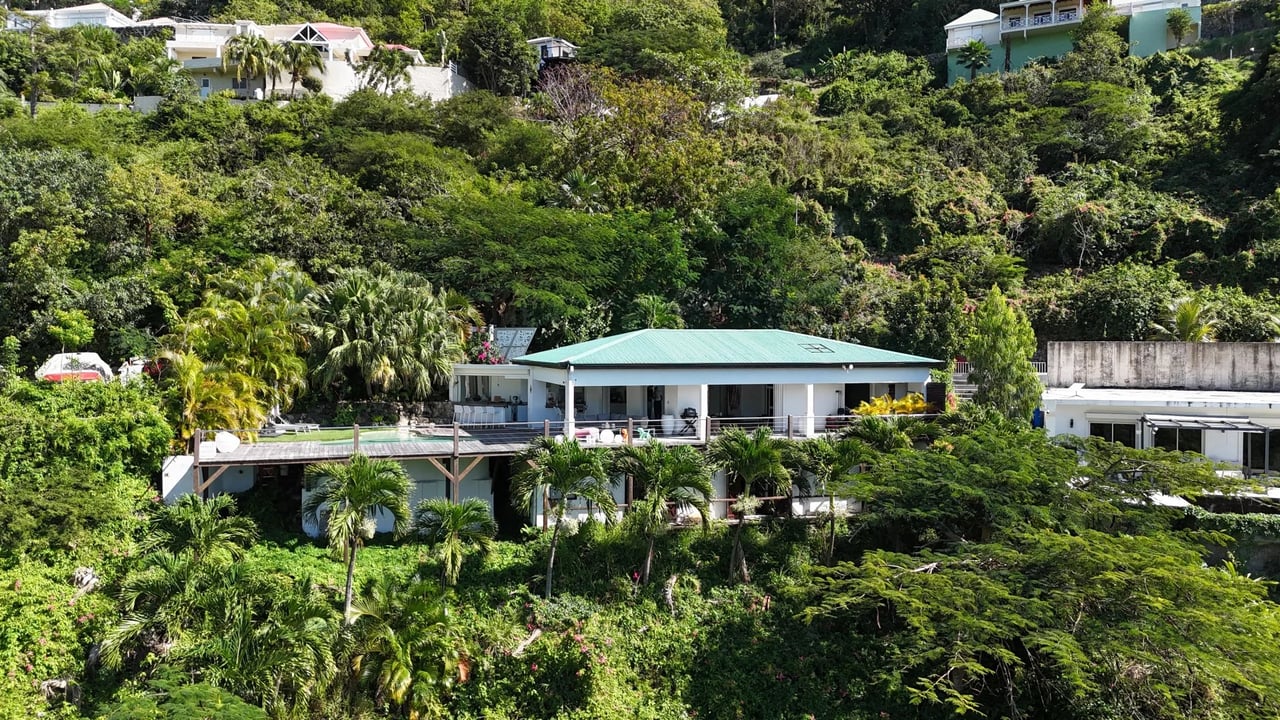 Almond Grove Villa – Ocean and Hillside Views – OCEANO Christie’s International Real Estate