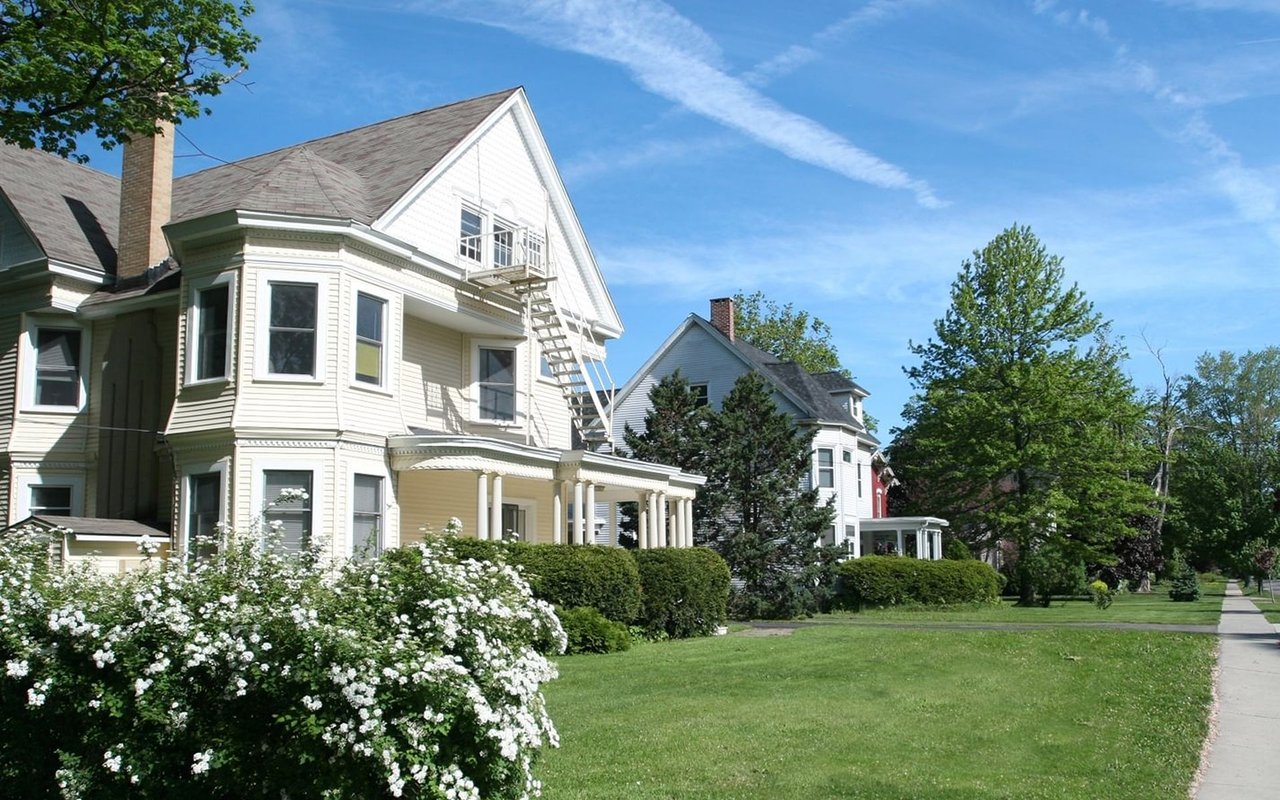 Hacienda Commons