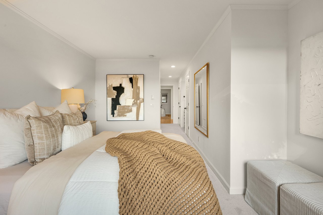 6620 Lake Washington Boulevard NE Unit: 101