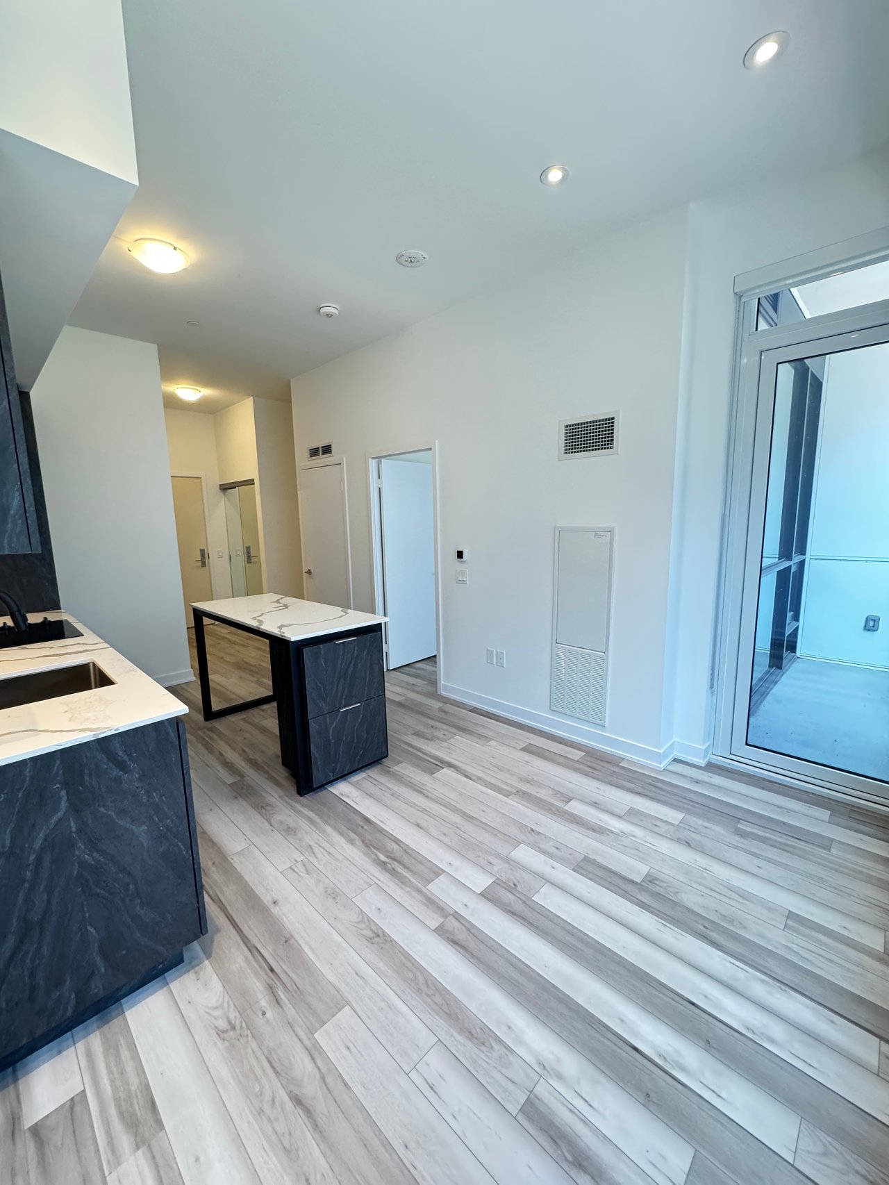 #520 - 15 Richardson Street, Toronto Unit: 520
