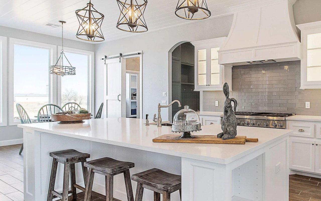 What It’s Like Living in Chicago: Lifestyle, Culture, and Why People Choose to Call It Home