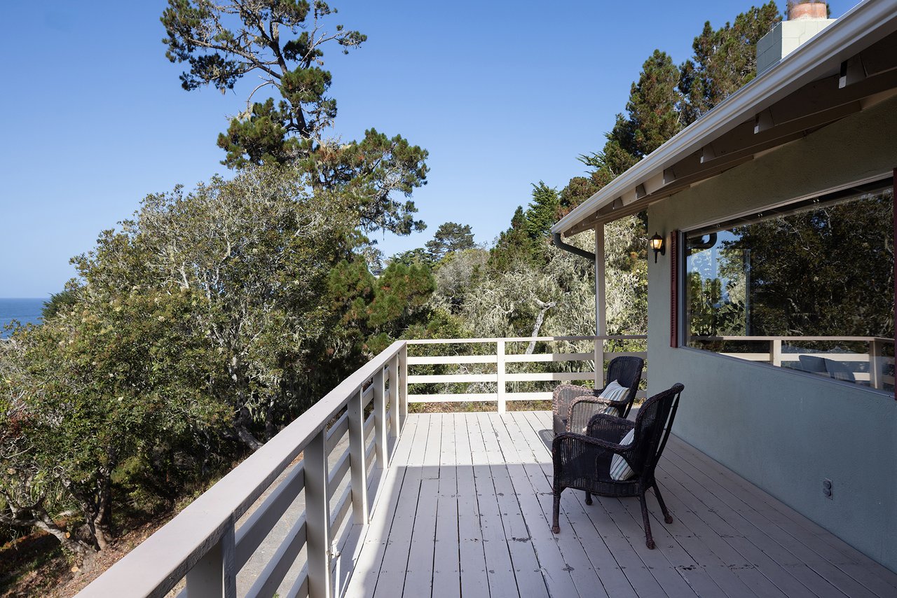 Coastal Highlands Retreat