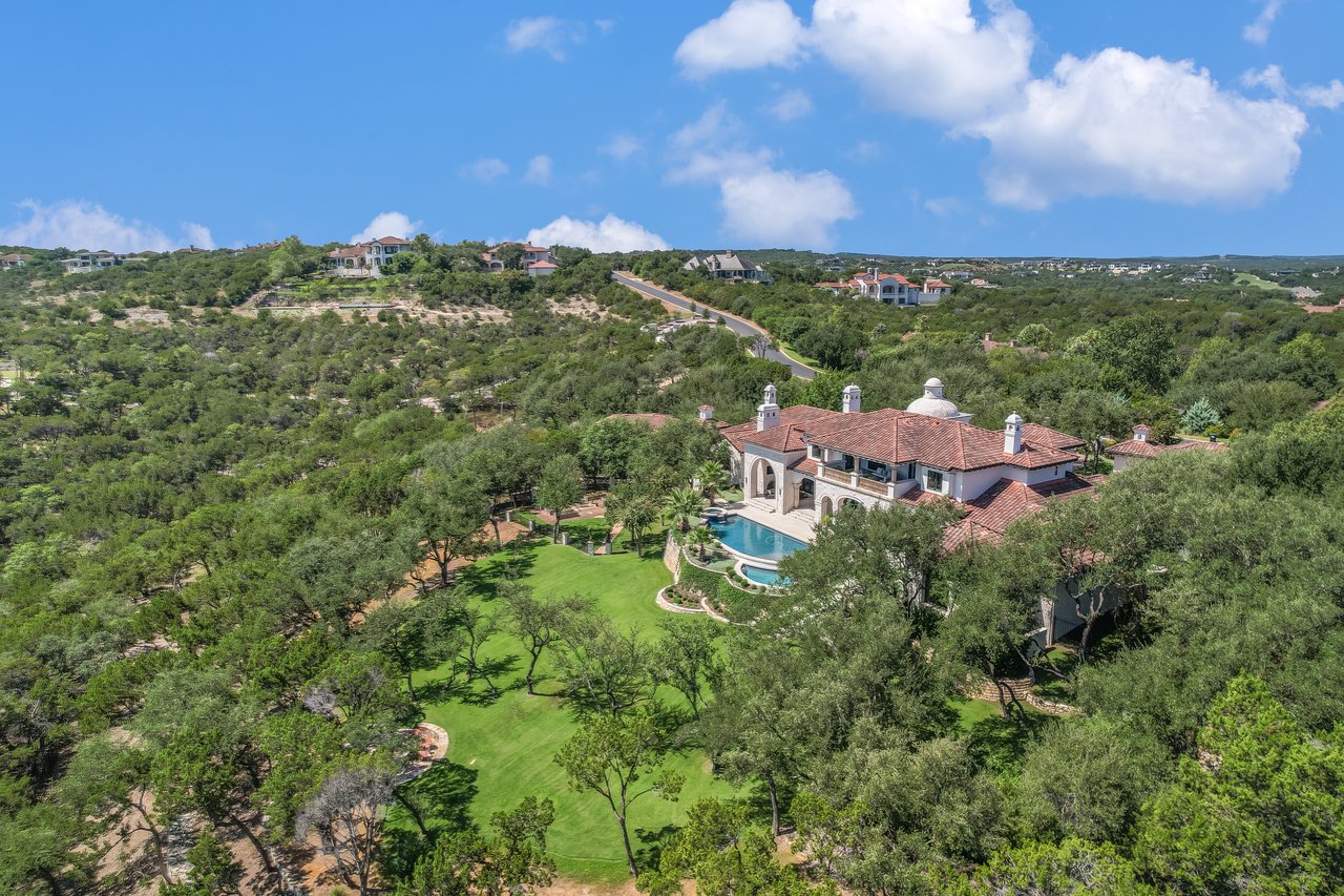 Estate on Mirador
