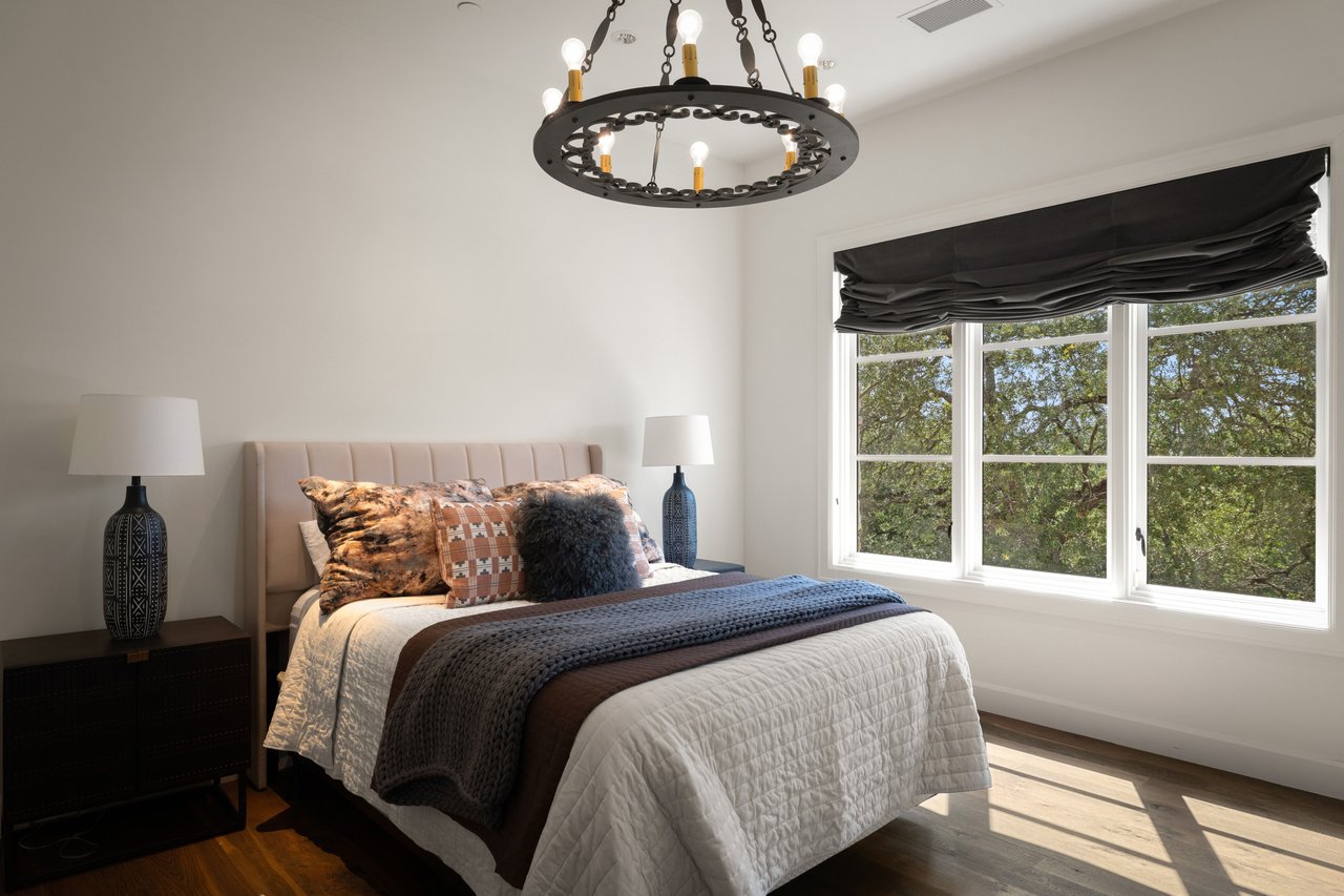 La Vita of Lake Austin in Westlake Hills