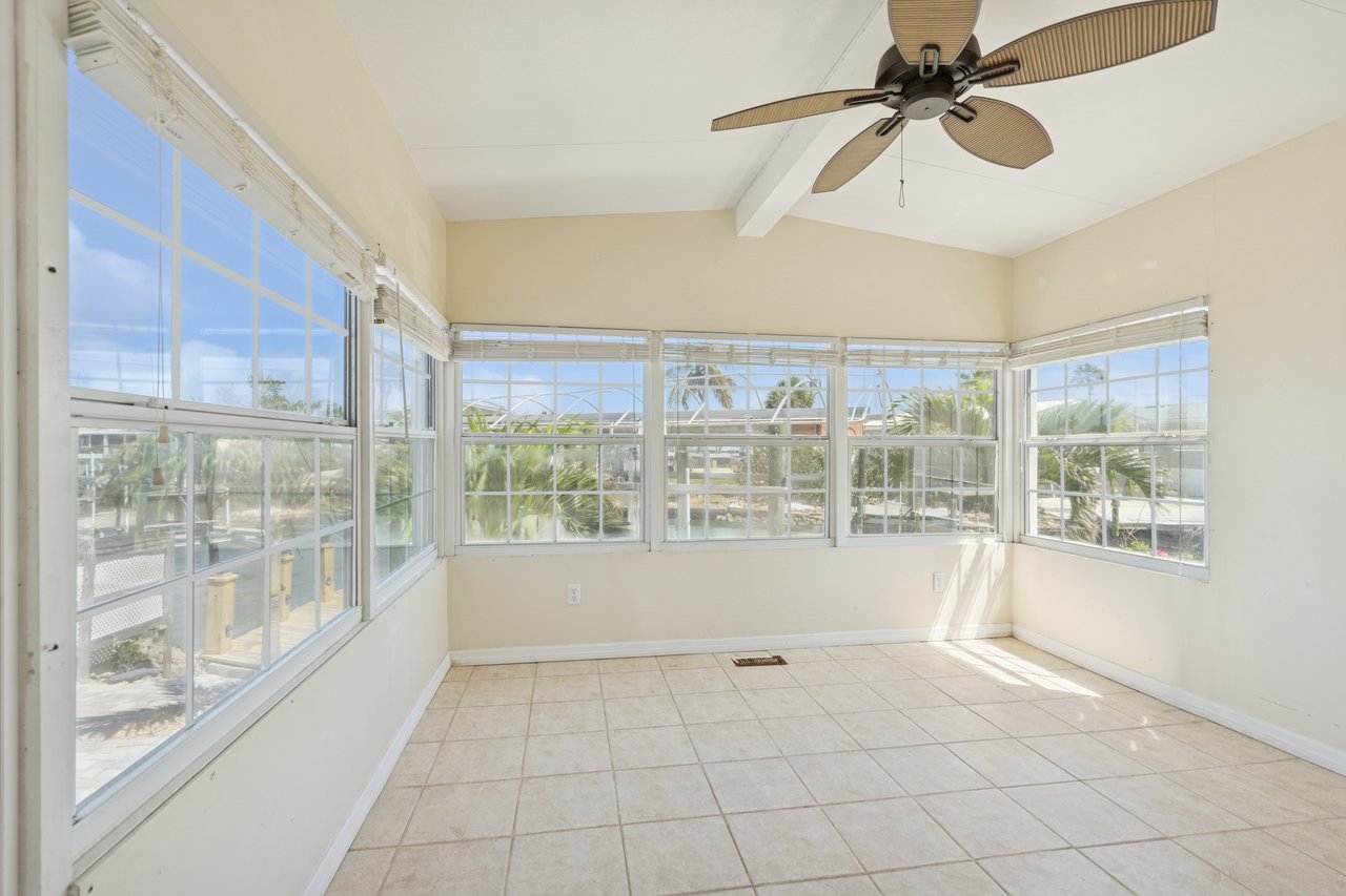 12 Nancy Ln - Fort Myers Beach