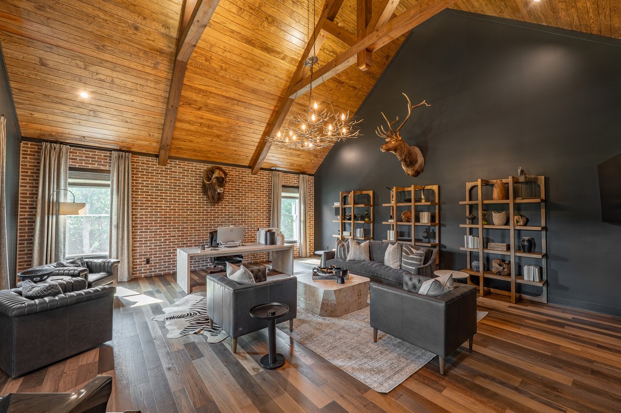 1017 Avery Road
