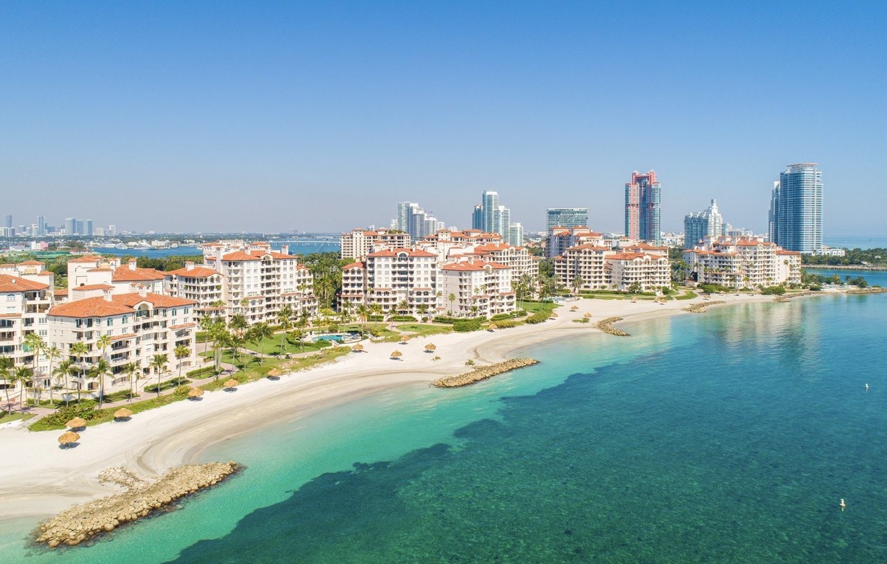 7921 Fisher Island