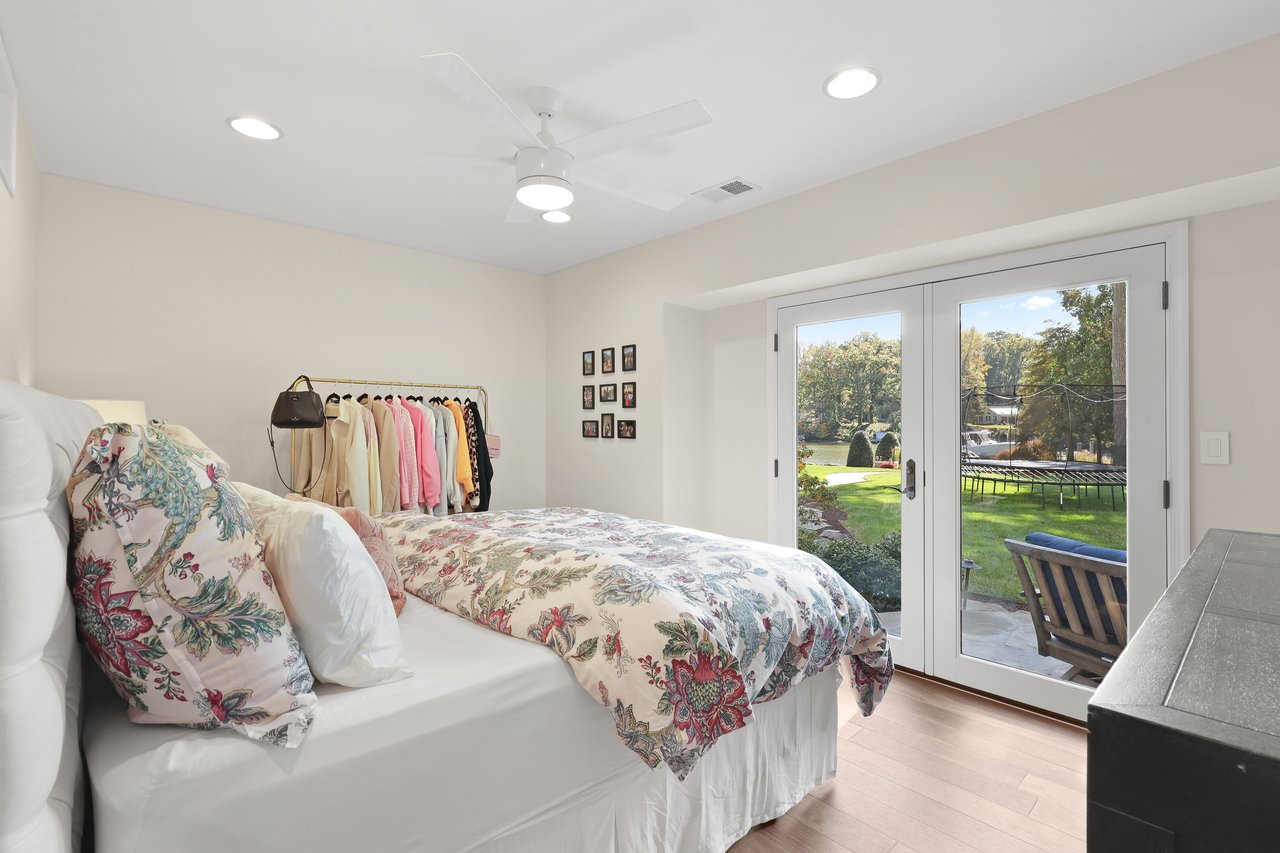 1524 Cedar Lane Farm RD