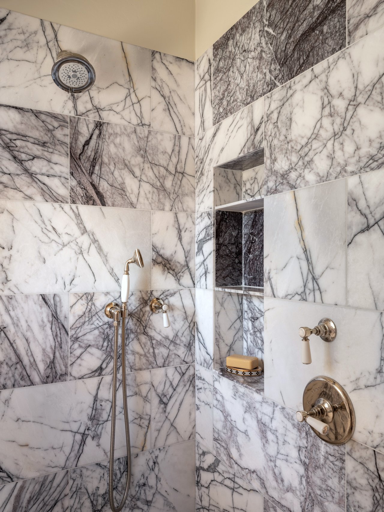 1934 N Walnut Springs Rd