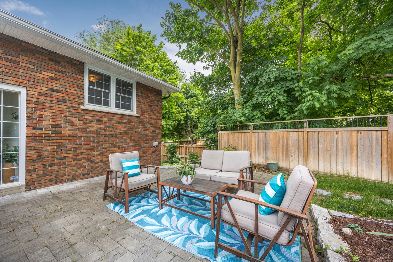 210 Richard Avenue, Newmarket