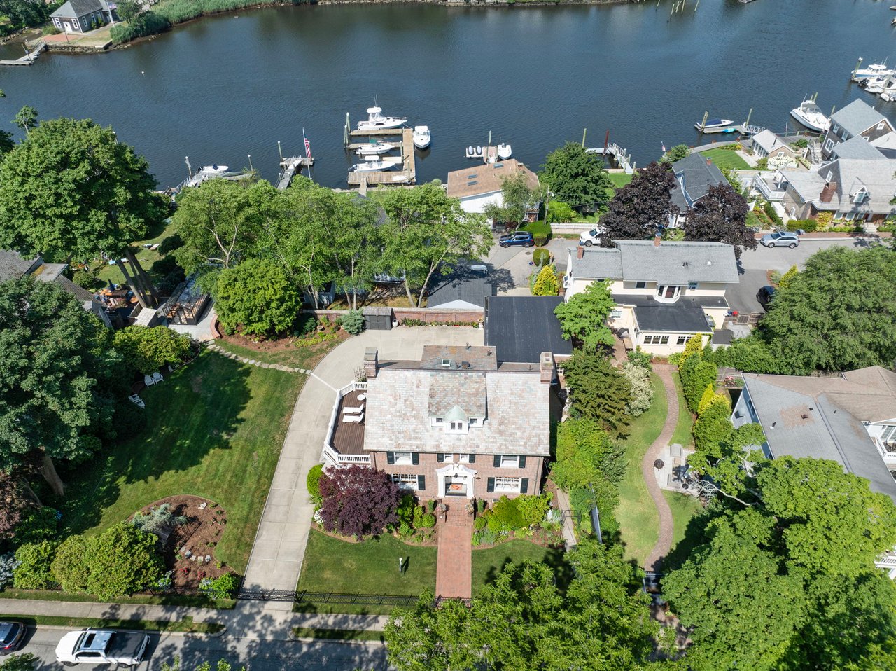 25 Seaview Avenue
