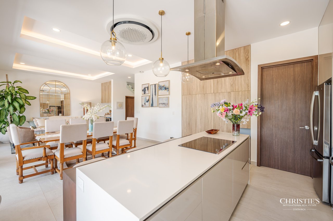 Ocean View Townhome in Hacienda Pinilla 