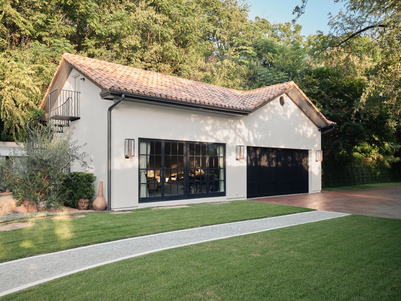 Villa Serena on Lake Austin | A Waterfront Sanctuary